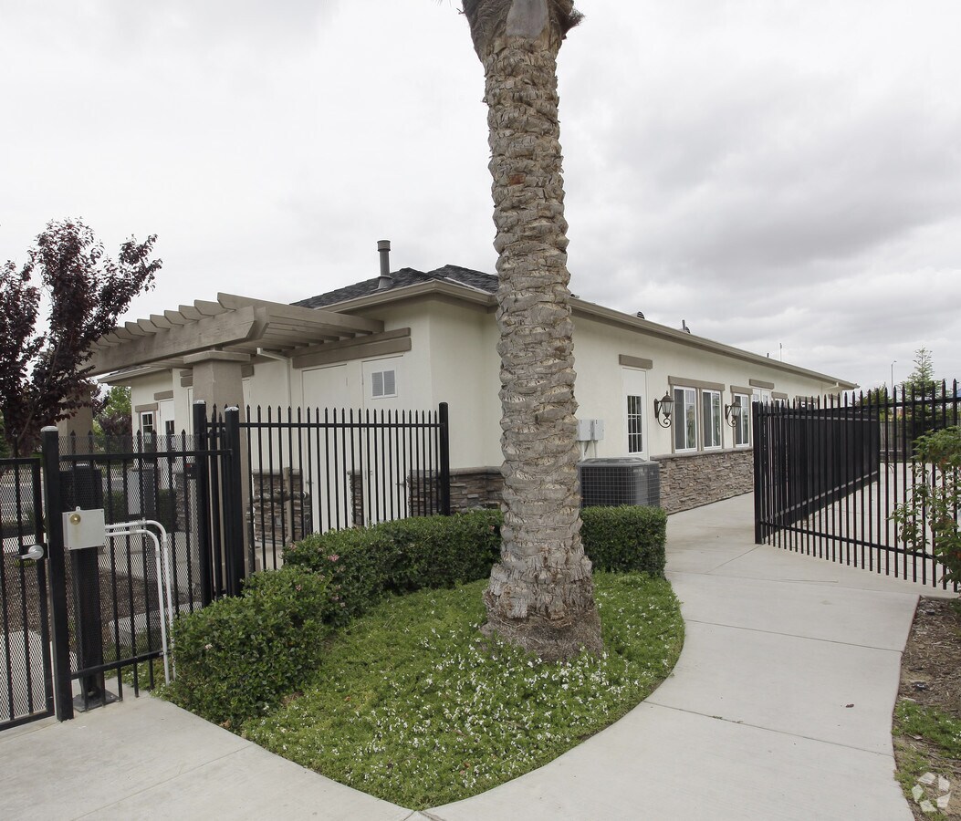 Photo - Stoneridge at Elk Grove