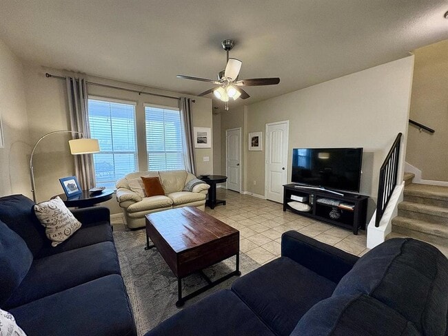 Photo - 116 Gates of the Arctic Ave