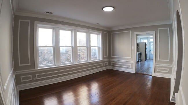 Photo - 7349 N Seeley Ave Unidad 1