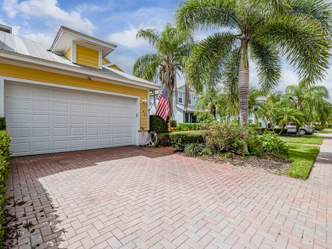 Photo - 4570 Bridgepointe Way