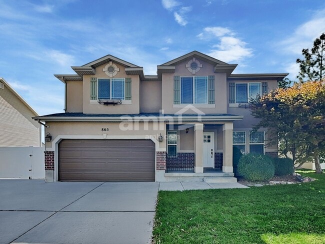 Building Photo - 865 Southhampton Dr