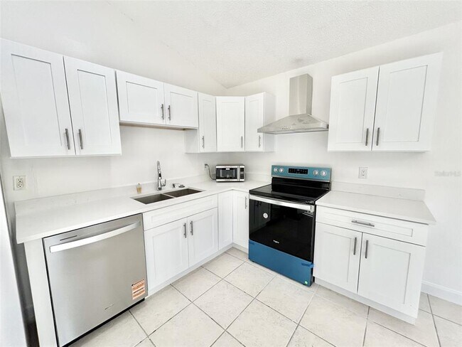 Photo - 10708 Brice Ct