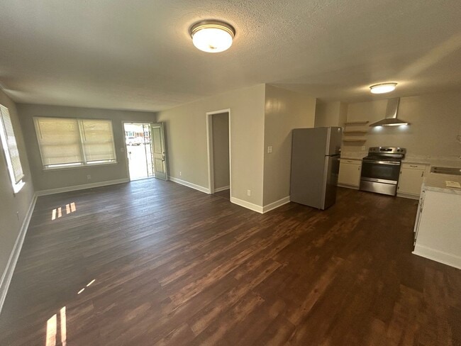 Photo - 3BR 2BA with large back yard on closed street.