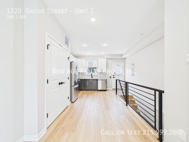 Photo - 1320 Grove St Unit 2