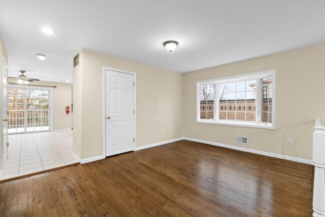 Photo - 12 Liberty Ct.