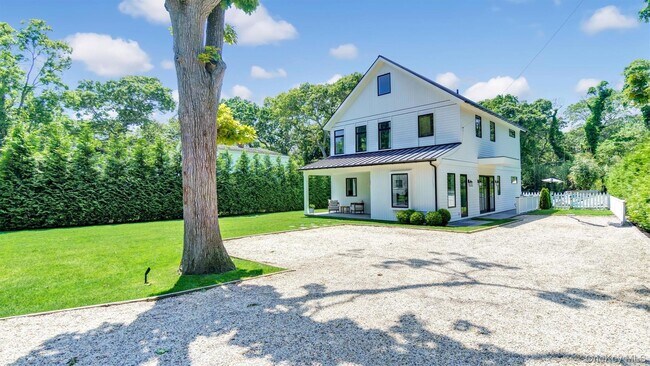 Photo - 37 Wakeman Rd