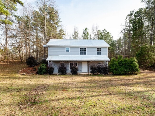 Building Photo - 3 Bedroom 2 Bath in Villa Rica