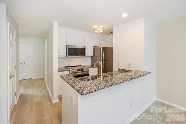 Photo - 368 Northwest Dr