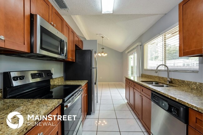 Photo - 2097 Fallon Blvd NE