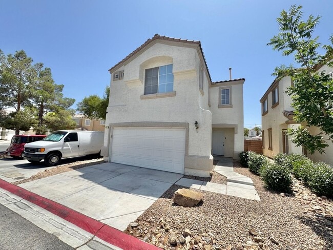 THIS IS A CHARMING TWO-STORY NORTH LAS VEG... - THIS IS A CHARMING TWO-STORY NORTH LAS VEG... House