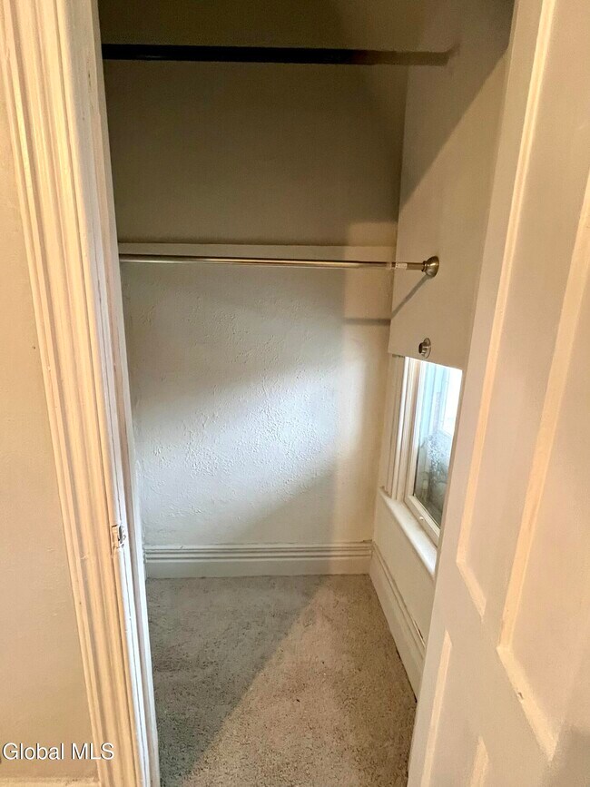 Photo - 39 1/2 Milton Ave Unit 2 Up