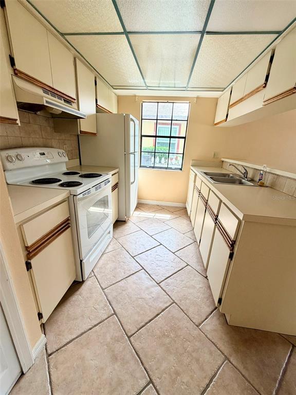 Photo - 437 Wood Rose Ln