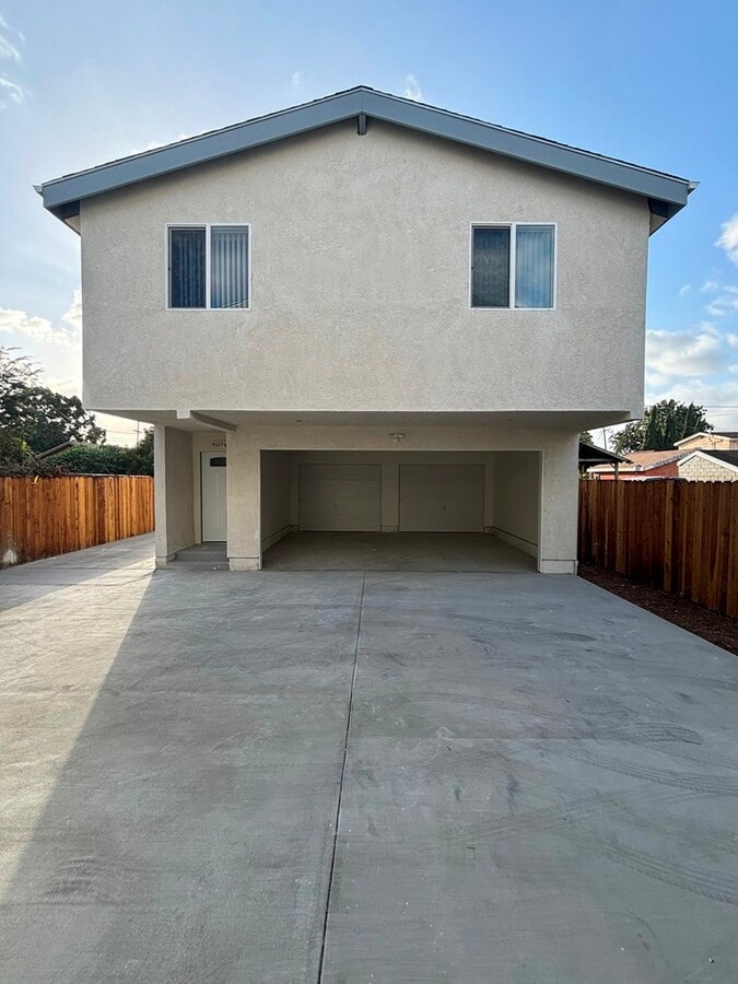 Photo - 4327 Honduras St