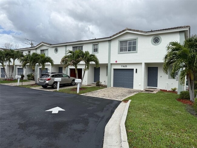 Photo - 11627 NW 23rd Ct Unit 11627