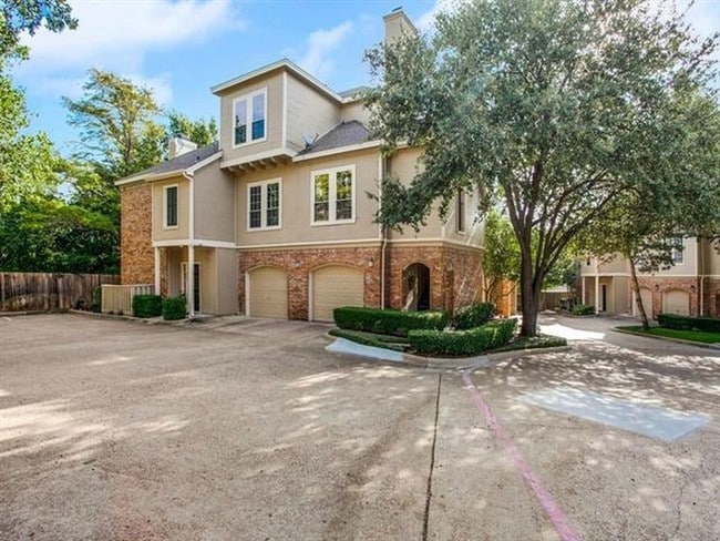 Building Photo - 14400 Montfort Dr Unit 801
