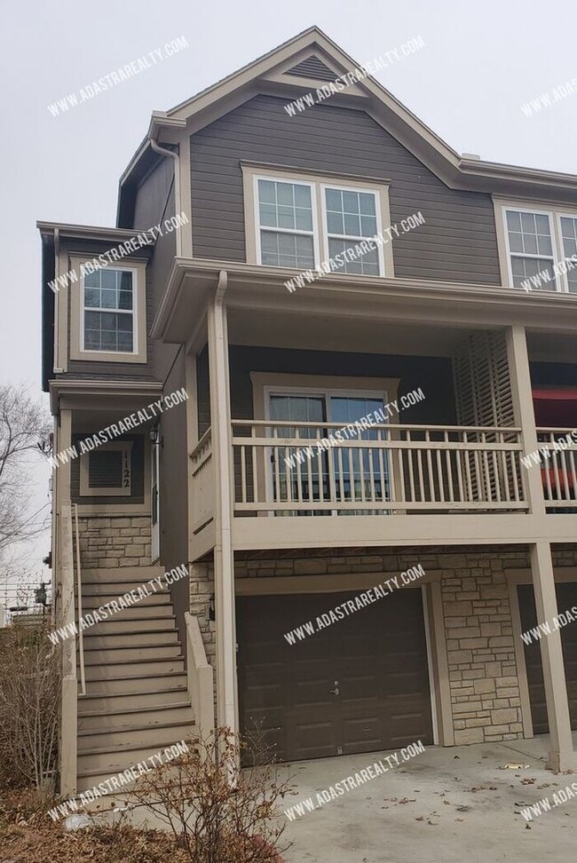 Photo - Beautiful Updated Townhome in Downtown KCK-Coming SOON!!