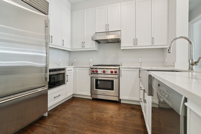 Building Photo - 3 Somerset Ln Unit 409 Rental