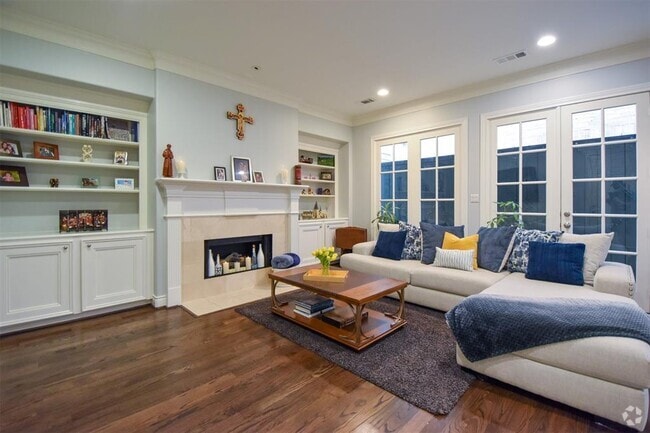 Building Photo - 3226 Pemberton Cir Dr Rental