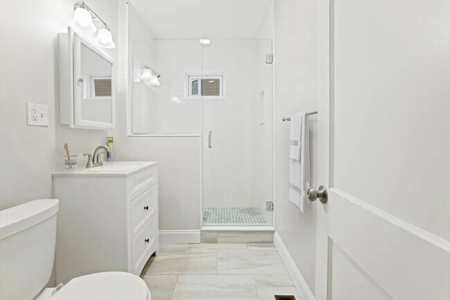 Photo - 37 Sudan St Unit 1