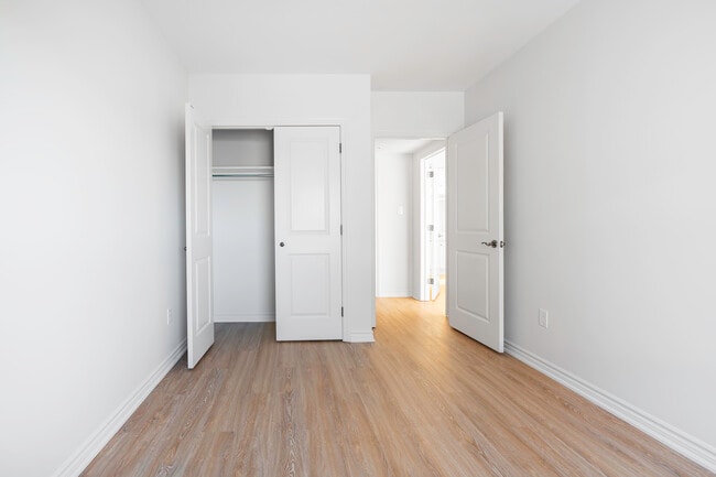 Photo - Summer Crest Apartments