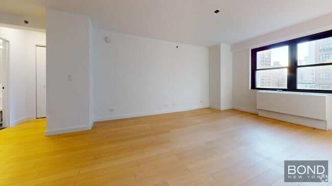 Building Photo - 222 E 39th St Unit 17B Rental