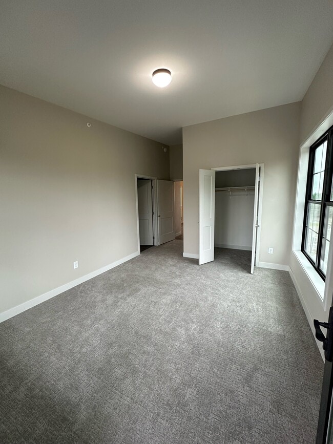 2BR/2BA