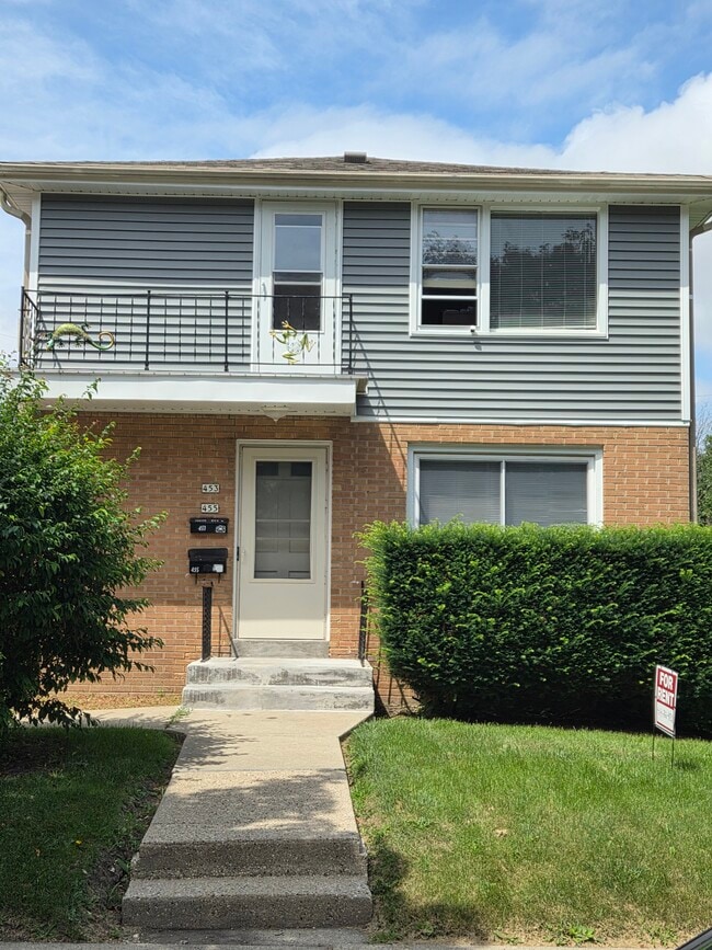 Building Photo - 453 S 72nd St Rental