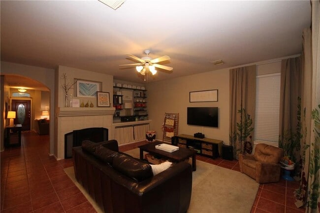 Photo - 12517 Sir Christophers Cove