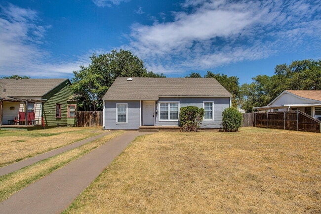 Photo - 2306 29th St Casa