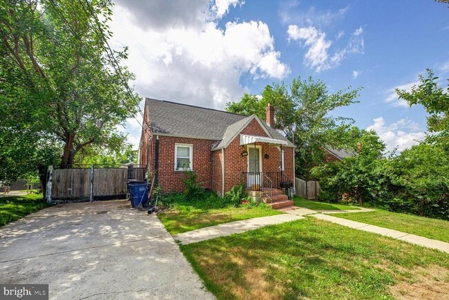 Building Photo - 6508 Medwick Dr Rental