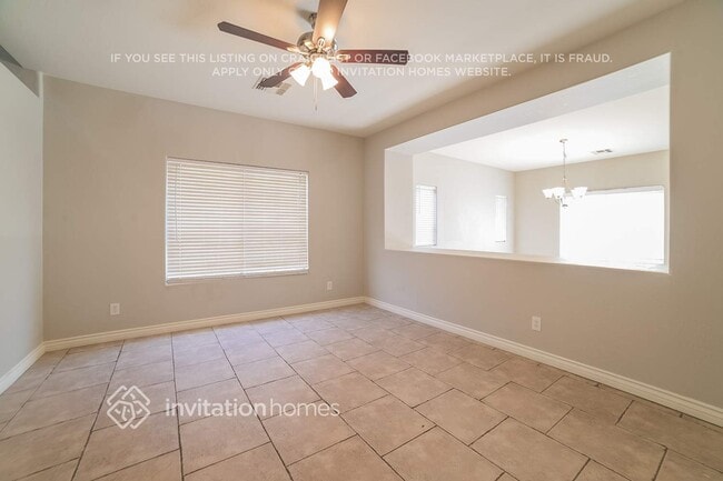 Photo - 2054 N Illinois St