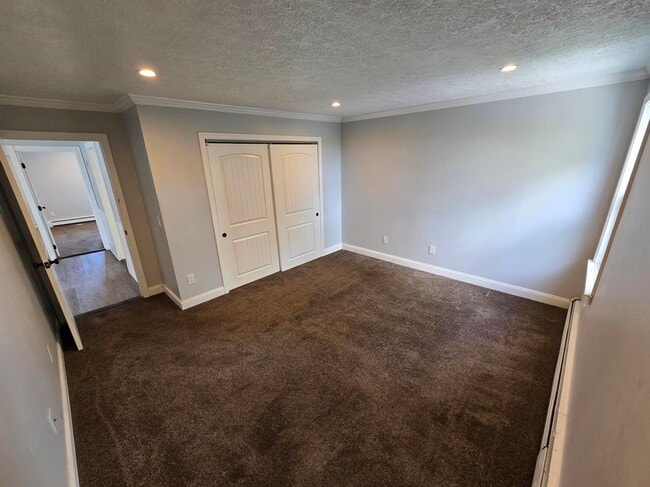 Photo - 25 W Rosedale Ave