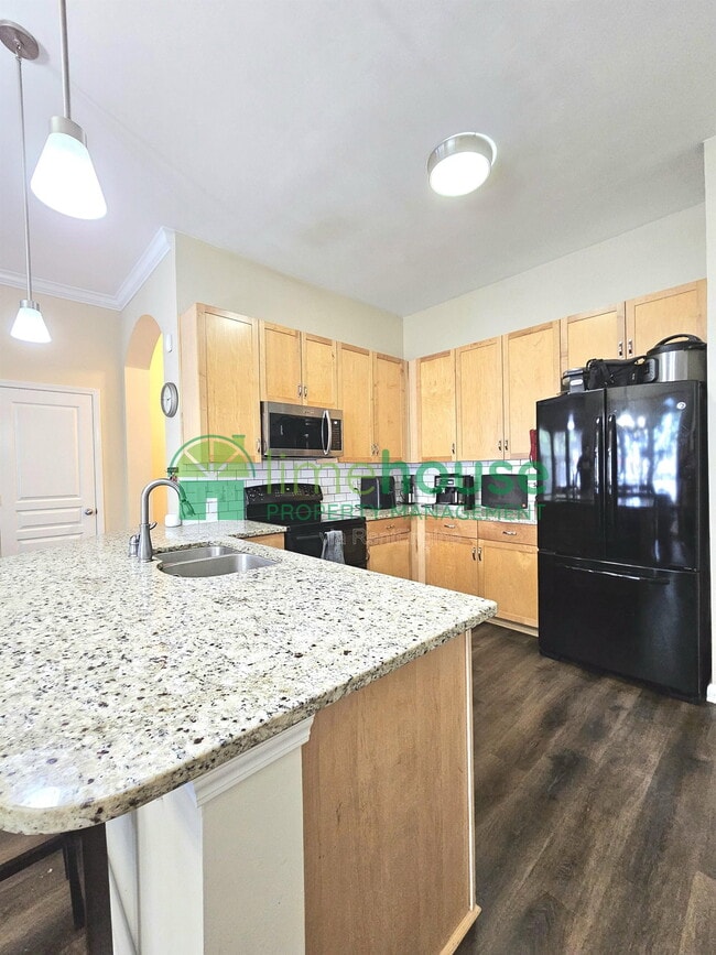 Photo - 1400 Granby St Unidad 104