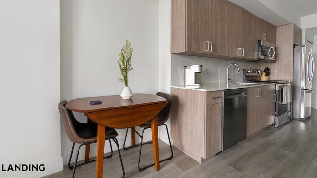 Photo - 1025 E 25th St Unit 623