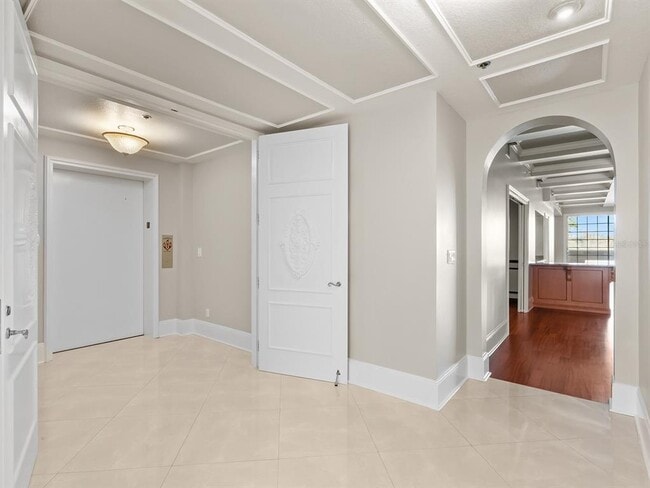Photo - 1110 W Ivanhoe Blvd Unit 5