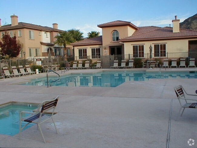 Building Photo - First floor unit in luxury gated Northwest... Rental