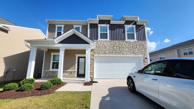 Building Photo - 4 Bedroom 2.5 Bathroom NEW Home in Wilson's Walk