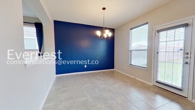 Photo - 3 Bed/2.5 Bath Home with Garage / Pet-Friendly / Coming Soon!