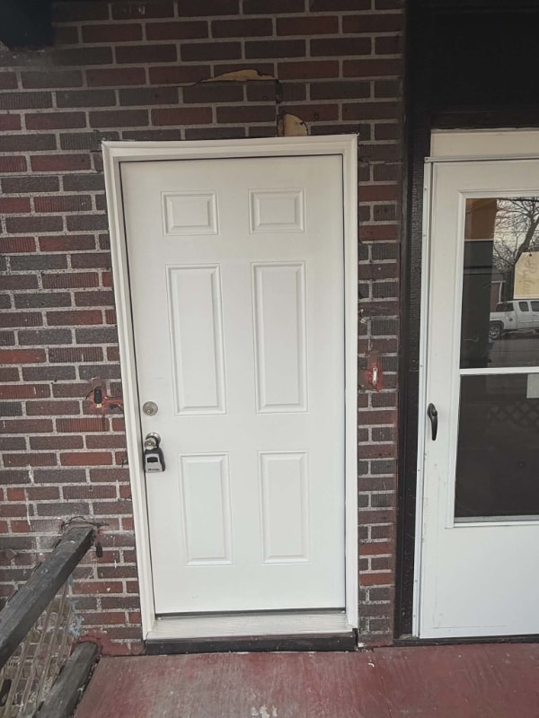 Building Photo - 1609 Spratley St Unit 16112