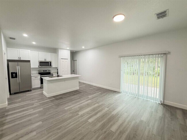 824 Hanover Ave