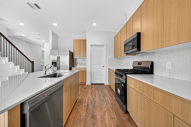 Photo - 3518 Blue Mockingbird St