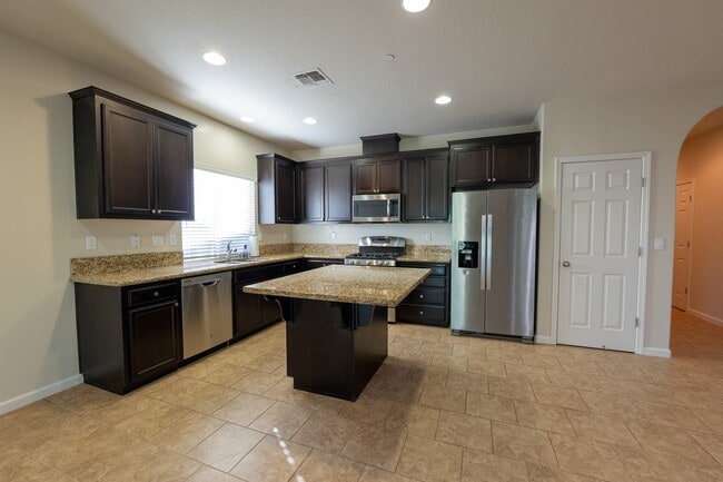 Photo - 3083 N Stanley Ave