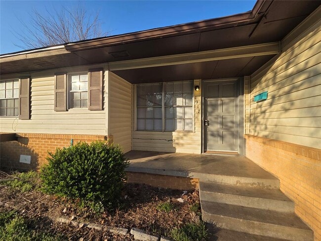 Photo - 1917 Treat Dr