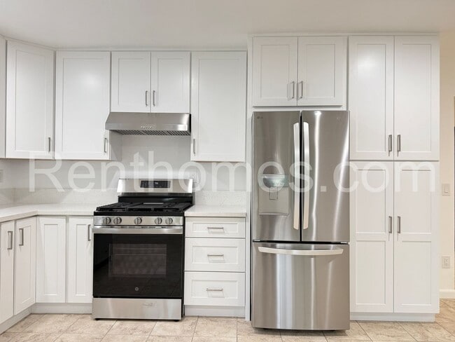 Photo - 8181 Elston Pl