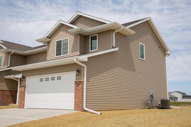 Photo - 6333 Pawnee Ln