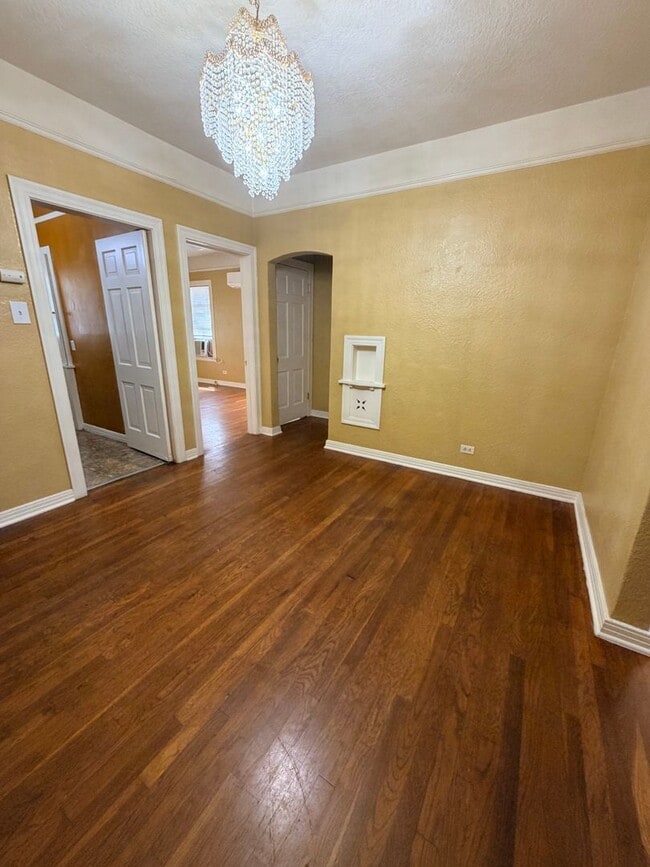 268 E Lullwood Ave Unidad 2