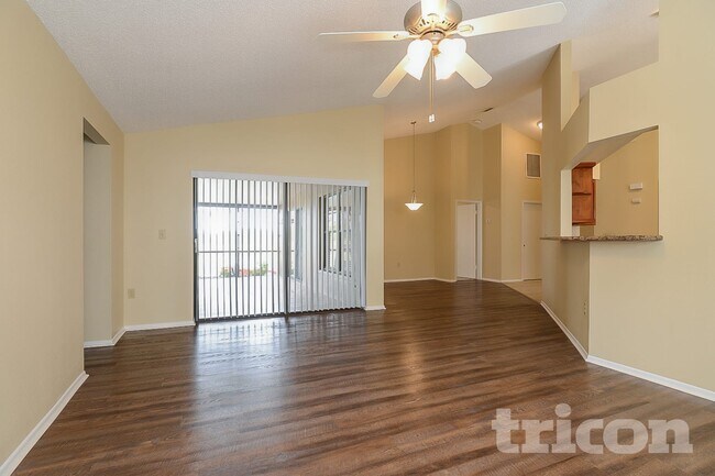 Photo - 3699 Chatham Dr