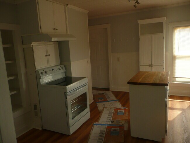 Photo - 76 Main St Unidad 2