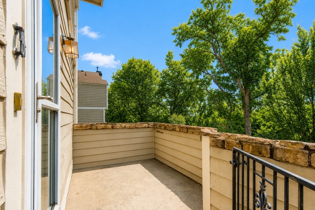 Photo - 3 Bedroom 3 Bath in Littleton next to horseshoe park!!