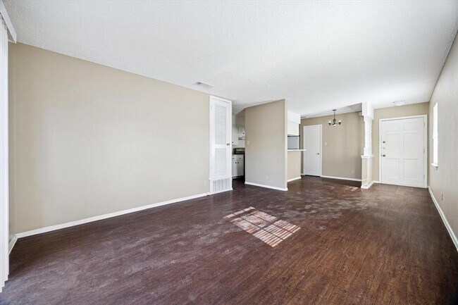 908 Kirschner Pl